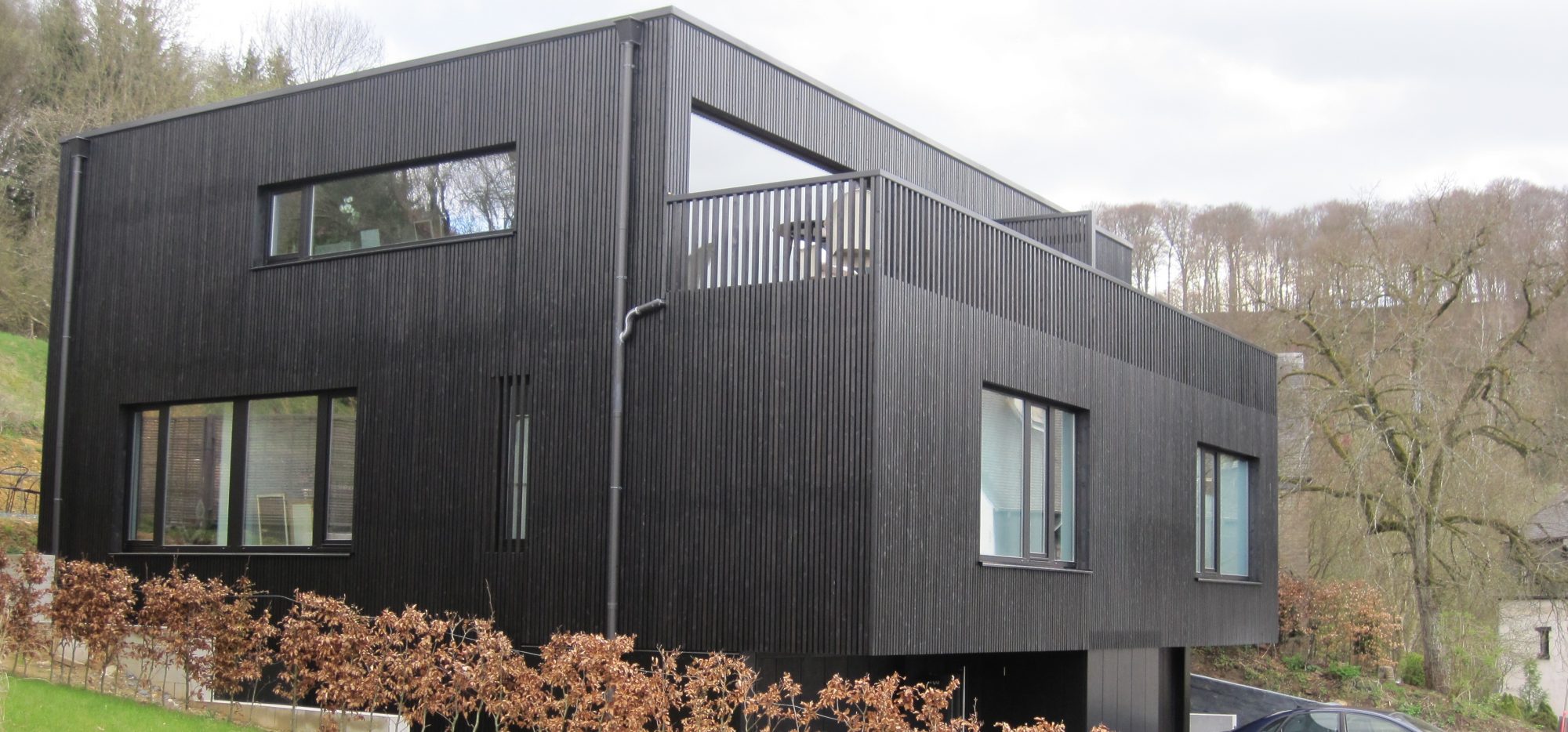 Doppelhaus aus Holz in Luxemburg