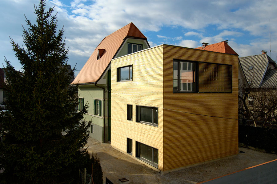 Larch façade on a house extension