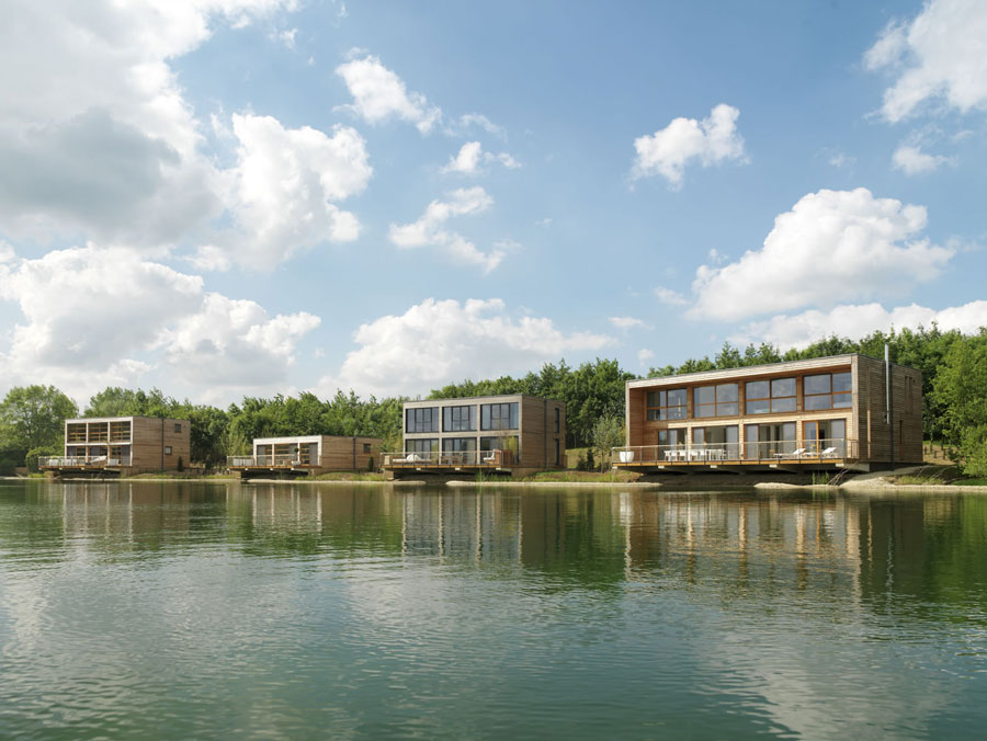 Housing estate of 160 houses in the Oxford suburbs