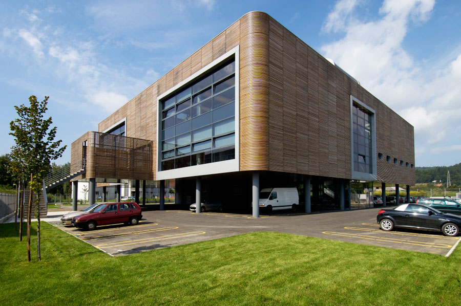 Fasada od ariša na wellnes objektu