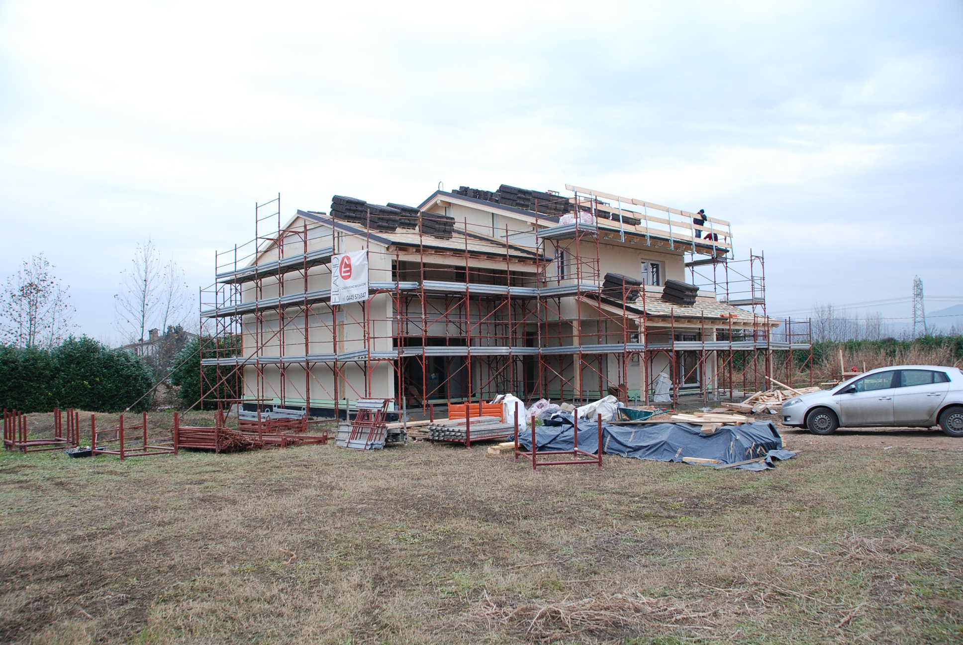 Italian house with three types of roof